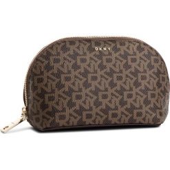 Kosmetyczka DKNY - Bryant - Cosmetic Pou R83RJ661 Mocha Logo/Vic 9MV. Brązowe kosmetyczki męskie DKNY, ze skóry ekologicznej. Za 239,00 zł.