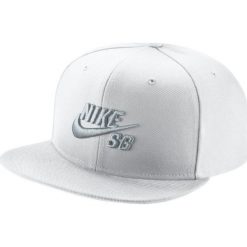 Nike Czapka SB Icon Pro 628683-100. Czarne czapki męskie Nike, bez wzorów, z poliesteru. W wyprzedaży za 99,99 zł.