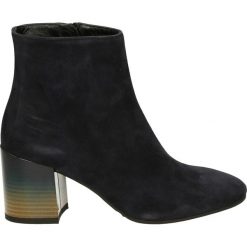 Botki - 7654 CAM BLU. Czarne botki damskie zamszowe marki Venezia. Za 369,00 zł.