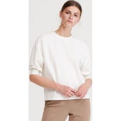 Bluza z ekologicznego poliestru - Kremowy. Białe bluzy damskie Reserved, s, bez wzorów, bez rękawów, bez kaptura. Za 79,99 zł.