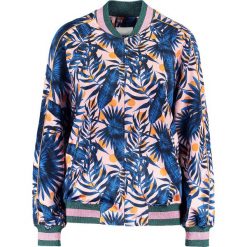 Kurtki damskie: Steve J & Yoni P / SJYP HAWAIIN Kurtka Bomber pink