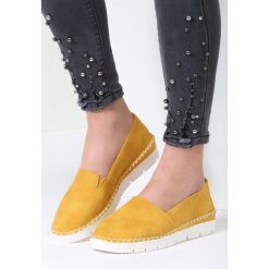 Żółte Slip On What A Feeling. Żółte trampki damskie slip on marki vices. Za 59,99 zł.