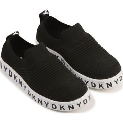 Dkny - Tenisówki dziecięce. Czarne trampki dziewczęce DKNY, bez wzorów, z gumy, bez zapięcia. W wyprzedaży za 449,90 zł.