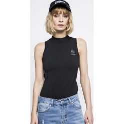 Reebok Classic - Top. Czarne topy damskie Reebok Classic, s, bez wzorów, z elastanu, z golfem. W wyprzedaży za 69,90 zł.