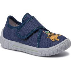 Kapcie SUPERFIT - 5-00278-82 M Blau. Niebieskie sandały chłopięce Superfit, z tworzywa sztucznego, bez zapięcia. Za 119,00 zł.