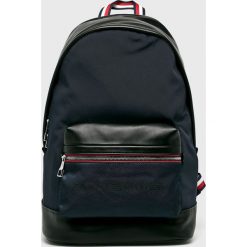 Tommy Hilfiger - Plecak. Niebieskie plecaki męskie marki TOMMY HILFIGER, w paski, z poliesteru. Za 579,90 zł.