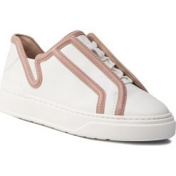 Sneakersy STUART WEITZMAN - Mirel ZO82922 Off Wt/Buf Perf Calf. Białe półbuty damskie Stuart Weitzman, na co dzień, bez wzorów, ze skóry, bez obcasa, na płaskiej podeszwie, bez zapięcia. W wyprzedaży za 609,00 zł.