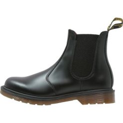 Buty zimowe męskie: Dr. Martens Botki black