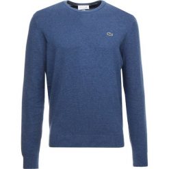 Lacoste Sweter cruise chine/navy blue flour. Niebieskie swetry klasyczne męskie Lacoste, m, z bawełny. Za 439,00 zł.