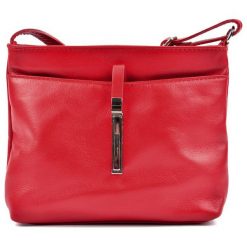 RobertaM torebka damska crossbody czerwona. Czerwone torebki klasyczne damskie Robertam, bez wzorów, bez dodatków. Za 279,00 zł.