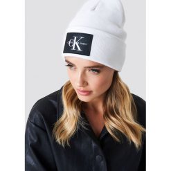 Czapki zimowe damskie: Calvin Klein Czapka Re-Issue SP W – White
