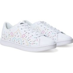 Desigual tenisówki damskie Tennis Canvas Embroider 39 białe. Brązowe trampki i tenisówki damskie Desigual, bez wzorów, bez zapięcia. W wyprzedaży za 209,00 zł.