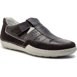 Półbuty JOSEF SEIBEL - Fernando 03 16903 143 100 Schwarz. Czarne półbuty męskie Josef Seibel, na co dzień, bez wzorów, ze skóry, eleganckie, bez zapięcia. W wyprzedaży za 239,00 zł.