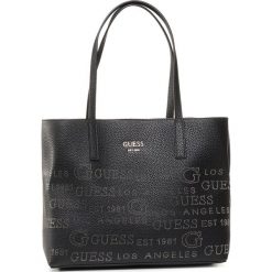 Torebka GUESS - Vikky (Pf) HWPF69 95230 BLA. Czarne torebki klasyczne damskie Guess, z aplikacjami, ze skóry ekologicznej, bez dodatków. Za 629,00 zł.