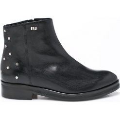 Buty zimowe damskie: Solo Femme - Botki