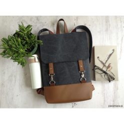 Plecak UNISEX. Brązowe plecaki męskie Pakamera, bez wzorów, z jeansu. Za 220,00 zł.