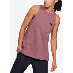 Under Armour Podkoszulek Różowy. Różowe podkoszulki damskie Under Armour, l, bez wzorów, z bawełny, bez kołnierzyka. Za 137,95 zł.