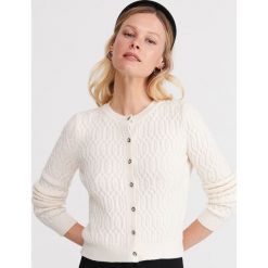 Rozpinany sweter - Kremowy. Białe swetry damskie Reserved, s, bez wzorów, bez rękawów, bez kaptura. Za 99,99 zł.