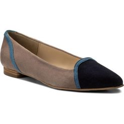 Baleriny BRENDA ZARO - T2268C Suede Hudson. Brązowe baleriny damskie zamszowe marki Brenda Zaro. W wyprzedaży za 269,00 zł.
