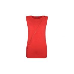 Topy na ramiączkach / T-shirty bez rękawów Guess 74G551 5362Z. Czerwone bluzki damskie Guess, z aplikacjami, bez kołnierzyka. Za 249,00 zł.