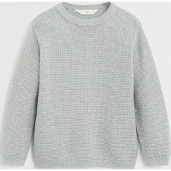 Mango Kids - Sweter dziecięcy Viti 110-164 cm. Szare swetry chłopięce Mango Kids, bez wzorów, z bawełny, z okrągłym kołnierzem. W wyprzedaży za 49,90 zł.