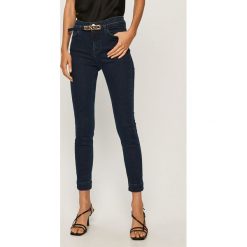 Pinko - Jeansy Sabrina. Niebieskie jeansy damskie Pinko. Za 729,90 zł.