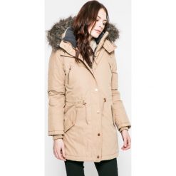 Calvin Klein Jeans - Parka. Brązowe kurtki damskie Calvin Klein Jeans, s, bez wzorów, z bawełny, długie. W wyprzedaży za 599,90 zł.