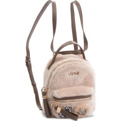 Plecaki damskie: Plecak LIU JO - S Backpack Brentas N68066 E0412 Soia 21404