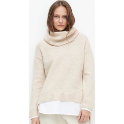 Sweter z szerokim golfem - Beżowy. Brązowe swetry damskie Reserved, s, bez wzorów, bez rękawów. Za 119,99 zł.