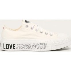 Converse - Tenisówki. Białe trampki i tenisówki damskie Converse, bez wzorów, z gumy, bez zapięcia. Za 359,90 zł.