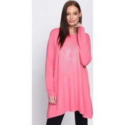 Różowy Sweter Proportionate. Różowe bez kategorii Born2be, s, z dzianiny, z okrągłym kołnierzem. Za 54,99 zł.