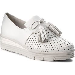 Półbuty TAMARIS - 1-24720-20 White 100. Białe creepersy damskie Tamaris, z materiału, na koturnie. W wyprzedaży za 199,00 zł.