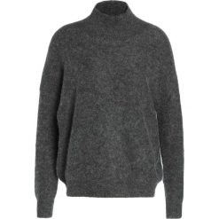Swetry klasyczne damskie: Moss Copenhagen ROSE Sweter dark grey melange