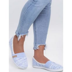 Niebieskie Tenisówki Excitant. Niebieskie trampki i tenisówki damskie vices, bez wzorów, bez zapięcia. Za 34,99 zł.
