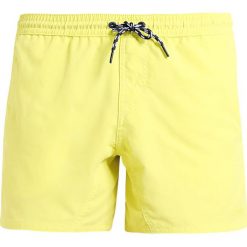 Brunotti CACKTUS Szorty kąpielowe neon yellow. Żółte kąpielówki męskie marki Brunotti, z poliesteru, sportowe. W wyprzedaży za 135,20 zł.