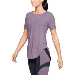 Under Armour Perpetual Koszulka Fioletowy. Fioletowe koszulki damskie Under Armour, xs, bez wzorów, z poliesteru, bez kołnierzyka. Za 240,95 zł.
