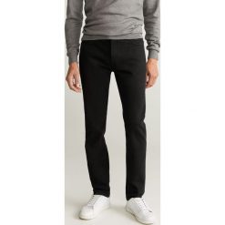 Mango Man - Jeansy Jan. Szare jeansy męskie Mango Man, bez wzorów. Za 139,90 zł.