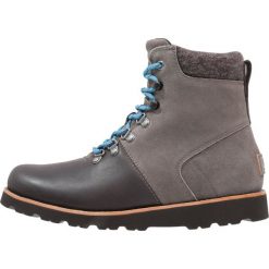 Botki męskie: UGG HALFDAN Botki sznurowane charcoal