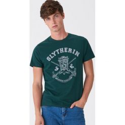 T-shirt Harry Potter - Turkusowy. Niebieskie t-shirty męskie House, xl, bez wzorów, bez kołnierzyka. Za 49,99 zł.