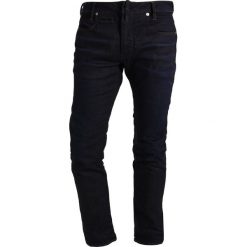 GStar Jeansy Slim Fit dark aged. Czarne jeansy męskie relaxed fit G-Star. W wyprzedaży za 391,30 zł.
