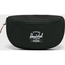 Herschel - Nerka. Czarne walizki Herschel, w paski, z materiału, małe. W wyprzedaży za 119,90 zł.