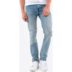 Jeansy męskie: Jeansy regular, proste