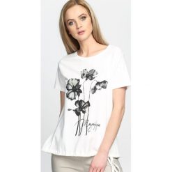 Bluzki damskie: Kremowy T-shirt See The Sunsup