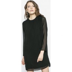 Only - Sukienka. Czarne sukienki damskie ONLY, na co dzień, bez wzorów, z poliesteru, casualowe, bez kołnierzyka, bez rękawów, midi, proste. W wyprzedaży za 59,90 zł.