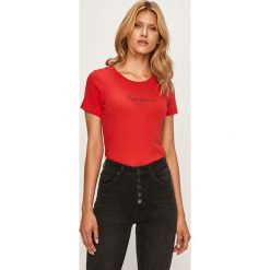 Pepe Jeans - T-shirt. Zielone bluzki damskie Pepe Jeans, s, z nadrukiem, z elastanu, z okrągłym kołnierzem. W wyprzedaży za 89,90 zł.