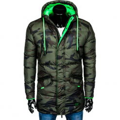 KURTKA MĘSKA ZIMOWA PIKOWANA C383 - ZIELONY/MORO. Zielone kurtki męskie bomber Ombre Clothing, na zimę, m, moro, z poliesteru. Za 149,00 zł.