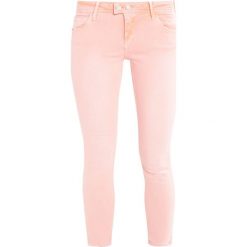 Jeansy damskie: Mavi ADRIANA Jeans Skinny Fit peach