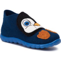 Kapcie SUPERFIT - 5-00295-82 S Blau. Niebieskie sandały chłopięce Superfit, z tworzywa sztucznego, bez zapięcia. Za 149,00 zł.