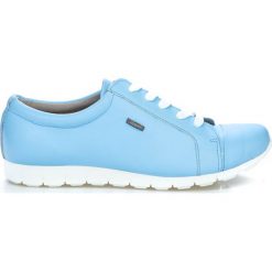 Półbuty - skóra naturalna - model 262 - kolor niebieski. Niebieskie półbuty damskie Zapato, bez wzorów, ze skóry, bez obcasa, bez zapięcia. W wyprzedaży za 173,40 zł.