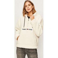 Tommy Jeans - Kurtka. Białe kurtki damskie Tommy Jeans, s, bez wzorów, z poliesteru, krótkie, z kapturem. Za 649,90 zł.